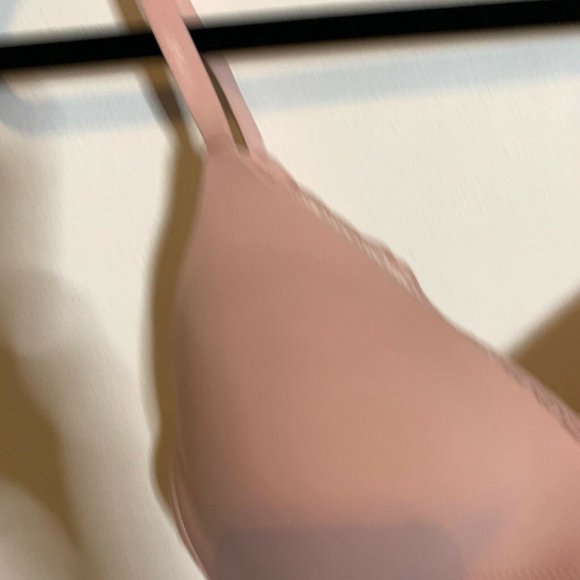 Aerie Real Happy Wireless Lightly Lined Bra Pink - Picture 4 of 7